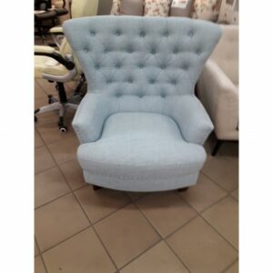 Кресло в Калининграде. Распродажа мебели в магазинах Калининграда и области