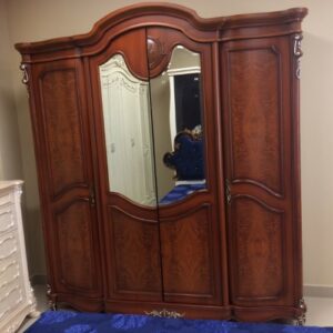 Шкаф в Калининграде