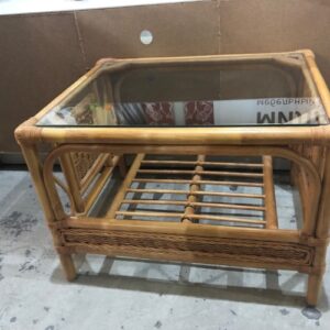 Стол журнальный в Калининграде