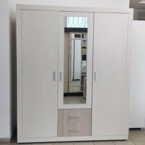 Шкаф в Калининграде